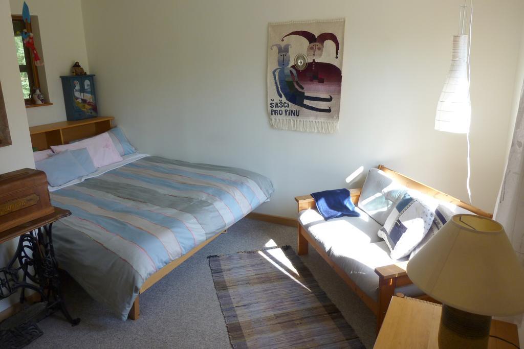 B&B Pinorama Sutton Bagian luar foto